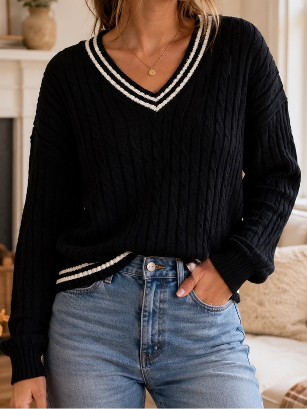 Hollister cable-knit varsity/tennis-style V-neck sweater, women’s size Small